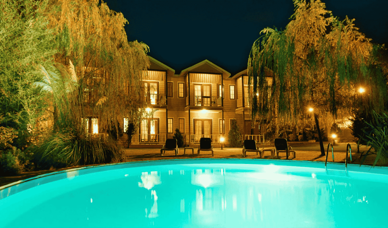 Viilage Park Otel